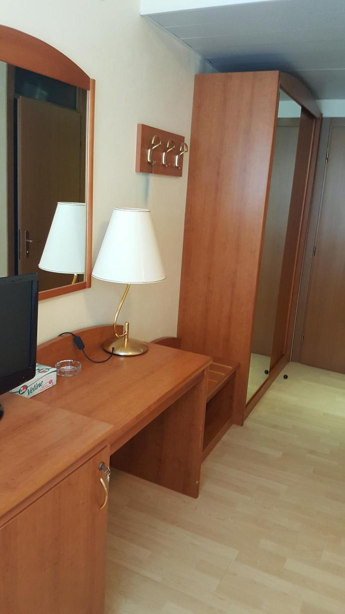 Hotel Arizona Lignano Sabbiadoro Bilik gambar