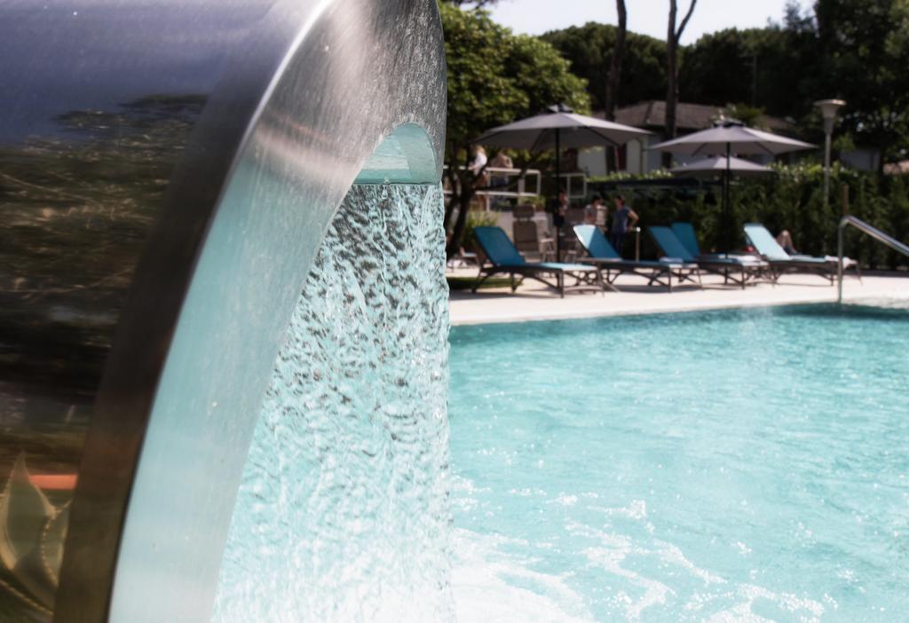 Hotel Arizona Lignano Sabbiadoro Luaran gambar